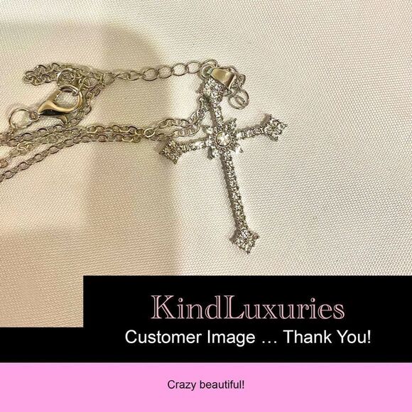 💎226💎Diamond Cross Necklace Pendant for Women and Girl’s - Picture 9 of 16